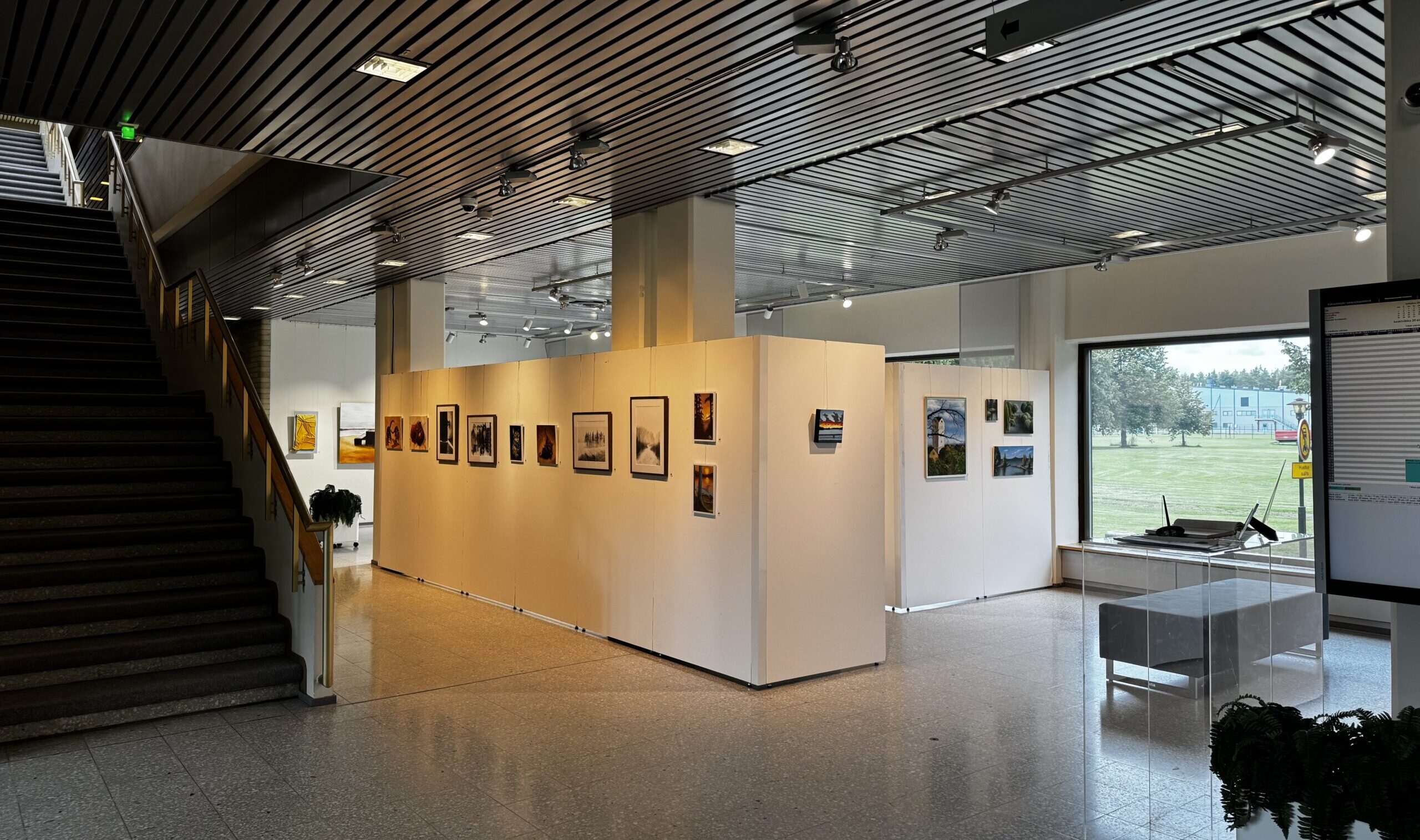 Tiedote Aulagalleria Vikmanin aukioloajoista ja avajaisjärjestelyistä